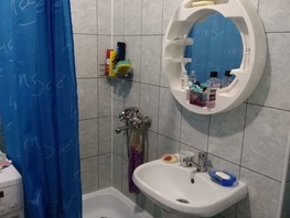 Продается 3-комнатная квартира 8 Марта ул, 68 м², 2700000 рублей