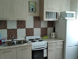 Снять двухкомнатную квартиру Братьев Ждановых ул, 53 м², 2000 рублей
