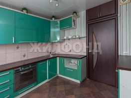 Продается 3-комнатная квартира Шумакова ул, 71.5  м², 6900000 рублей