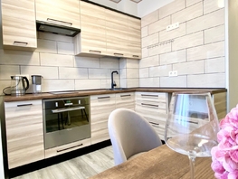 Продается 1-комнатная квартира Панфиловцев ул, 35  м&sup2;, 10600000 рублей