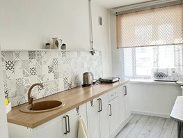 Снять двухкомнатную квартиру Коммунистический пр-кт, 45  м&sup2;, 6600 рублей