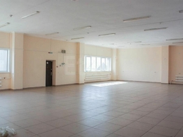 Торговое, 523.5 м², 2 этаж