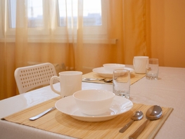 Снять двухкомнатную квартиру Бау Ямпилова, 60 м², 2300 рублей
