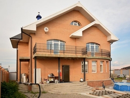 Дом, 383 м², 3 этажа, участок 12 сот.