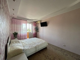 Продается 2-комнатная квартира 32 мкр, 56.2  м², 6400000 рублей