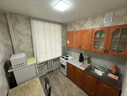 Снять однокомнатную квартиру Лапина ул, 33  м&sup2;, 2706 рублей