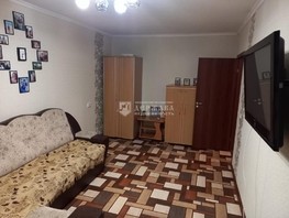 Продается 3-комнатная квартира Строителей б-р, 62.3  м², 6830000 рублей