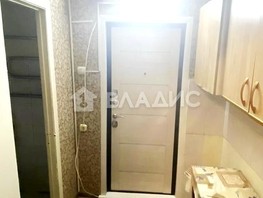 Продается 1-комнатная квартира Строителей б-р, 18  м², 1950000 рублей