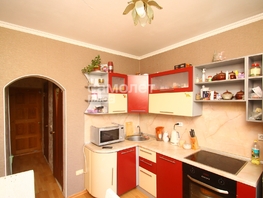 Продается 4-комнатная квартира Институтская ул, 73.8 м², 6900000 рублей