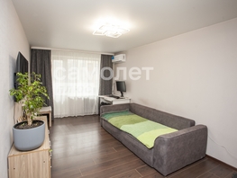 Продается 1-комнатная квартира Строителей б-р, 30  м², 4000000 рублей