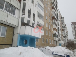 Продается 4-комнатная квартира Комсомольский пр-кт, 78 м², 8888888 рублей