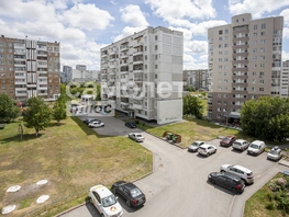 Продается 4-комнатная квартира Молодежный пр-кт, 81.6 м², 7725000 рублей