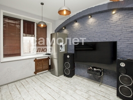 Продается 2-комнатная квартира Московский пр-кт, 74  м&sup2;, 9750000 рублей