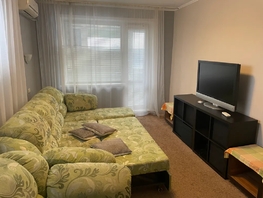 Снять однокомнатную квартиру Красная ул, 40  м&sup2;, 2750 рублей