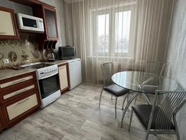 Снять двухкомнатную квартиру Свердлова  ул, 52  м&sup2;, 2800 рублей