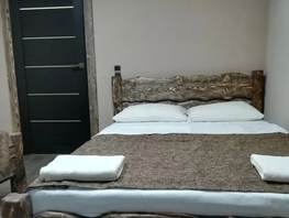 Снять трехкомнатную квартиру Гагарина ул, 60  м&sup2;, 3500 рублей