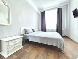 Снять трехкомнатную квартиру Весенняя ул, 100  м&sup2;, 5985 рублей