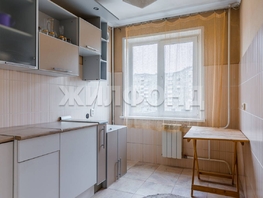 Продается 3-комнатная квартира Федосеева ул, 57.7 м², 7800000 рублей