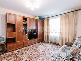 Продается 1-комнатная квартира Петухова ул, 32.7 м², 3100000 рублей