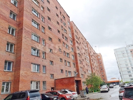 Продается 4-комнатная квартира Молодости ул, 71.9  м², 7000000 рублей