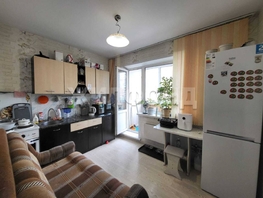 Продается 1-комнатная квартира Спортивная ул, 32.6  м², 4000000 рублей