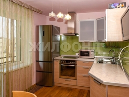 Продается 4-комнатная квартира Зеленый Бор мкр, 80.4  м&sup2;, 9000000 рублей