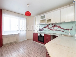 Продается 3-комнатная квартира Хилокская ул, 81  м&sup2;, 5700000 рублей