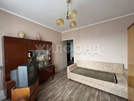 Продается 2-комнатная квартира Добровольческая ул, 51.6  м&sup2;, 5790000 рублей