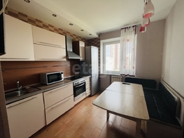 Продается 2-комнатная квартира В. Высоцкого ул, 51.9  м&sup2;, 5077000 рублей