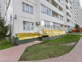Продается Универ. помещ Виктора Уса ул, 59.65  м&sup2;, 5000000 рублей