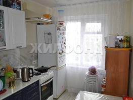 Продается 3-комнатная квартира 25 лет Октября ул, 61  м&sup2;, 6350000 рублей