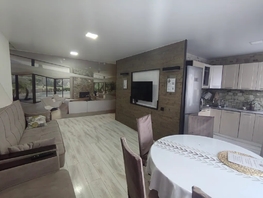Снять трехкомнатную квартиру Блюхера ул, 57  м&sup2;, 3050 рублей
