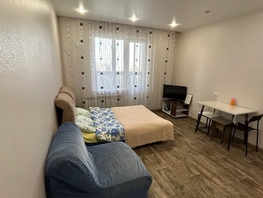 Снять однокомнатную квартиру Гурьевская ул, 28  м&sup2;, 2350 рублей