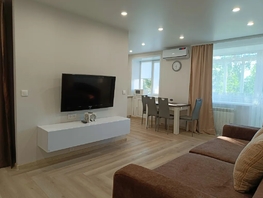 Снять трехкомнатную квартиру Кошурникова ул, 60  м&sup2;, 4567 рублей