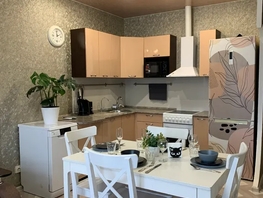 Снять двухкомнатную квартиру Виктора Уса ул, 60  м&sup2;, 5500 рублей