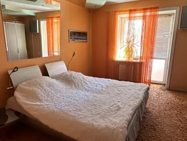 Снять трехкомнатную квартиру Красный пр-кт, 140  м&sup2;, 6000 рублей