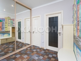 Продается 2-комнатная квартира Красный пр-кт, 61.4  м&sup2;, 11700000 рублей
