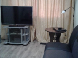 4-комнатная квартира, 60.8 м², 4/5 этаж