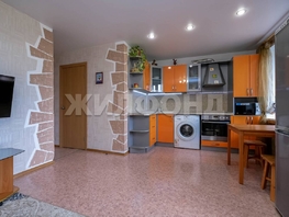 Продается 3-комнатная квартира Бориса Богаткова ул, 60.5 м², 7500000 рублей