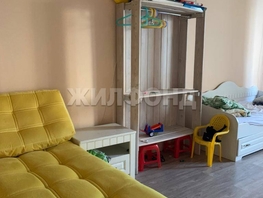 Продается 4-комнатная квартира Виктора Уса ул, 129.7 м², 11000000 рублей
