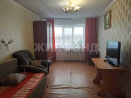 Продается 3-комнатная квартира Молодежная ул, 63.6 м², 2930000 рублей