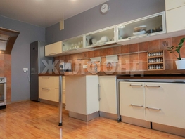 Продается 4-комнатная квартира Медкадры ул, 112.4 м², 16500000 рублей