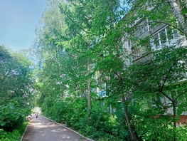 Продается 4-комнатная квартира Петра Осминина ул, 59.5 м², 4990000 рублей