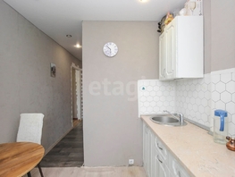 Продается 3-комнатная квартира Кировская 8-я ул, 42 м², 3500000 рублей