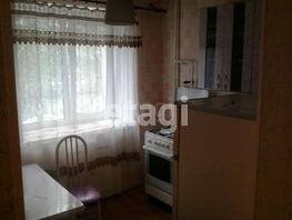 Продается 2-комнатная квартира Всеволода Иванова ул, 44 м², 28000 рублей