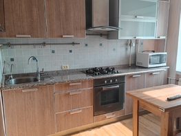 Снять двухкомнатную квартиру Иртышская Набережная ул, 46  м&sup2;, 33000 рублей