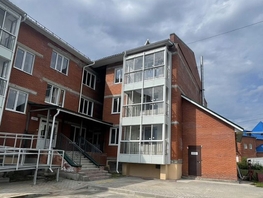 Продается 4-комнатная квартира Рабочая ул, 109  м², 9800000 рублей