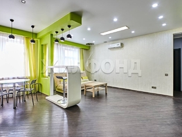 Продается 4-комнатная квартира Кузнецова ул, 120 м², 17400000 рублей