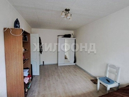 Продается 1-комнатная квартира Ивана Черных ул, 37 м², 4700000 рублей