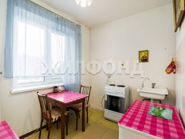 Продается 1-комнатная квартира Федора Лыткина ул, 36.6 м², 4550000 рублей